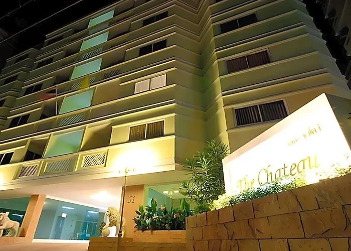 The Chateau Luxury Serviced 3*