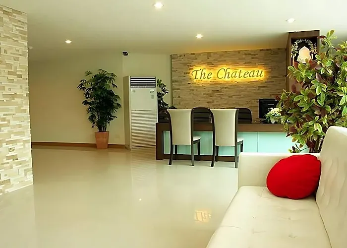 Hotel The Chateau Luxury Serviced