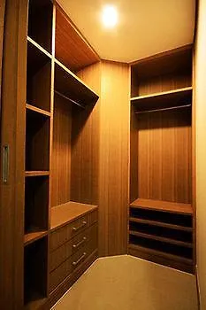 Hotel The Chateau Luxury Serviced Bangkok
